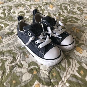 Toddler converse all star